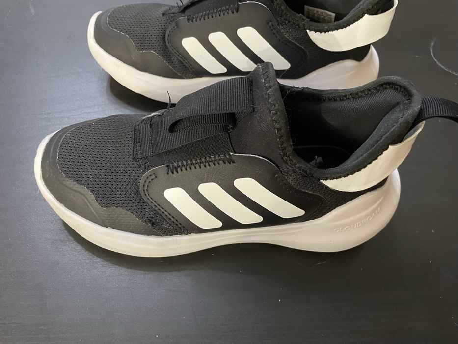 Adidas copii marime  33,5