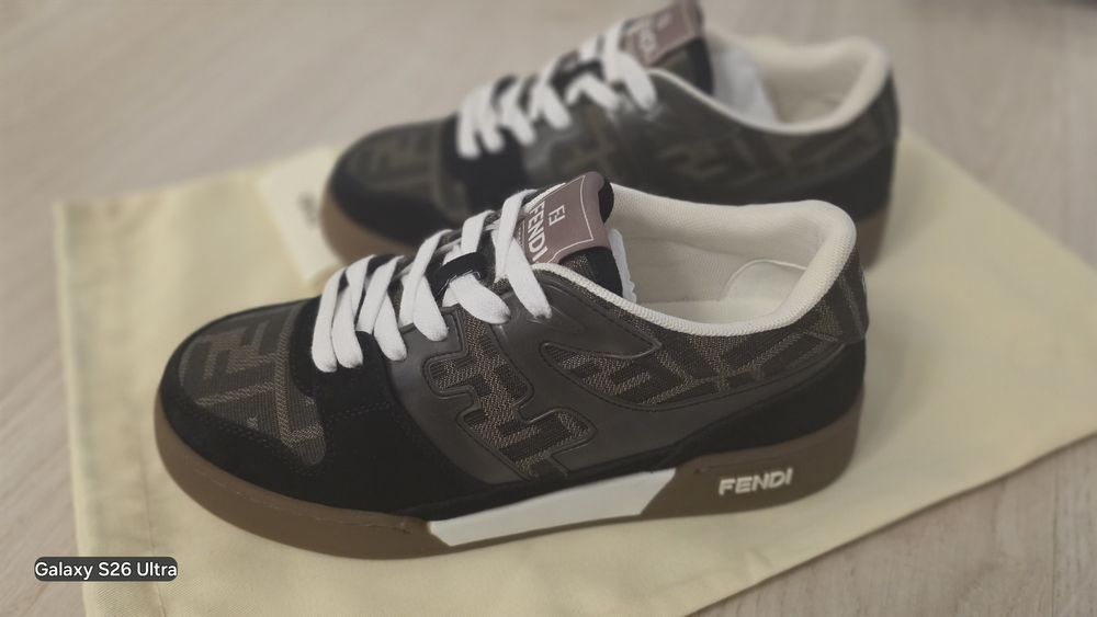 Продам кросовки Fendi!!!