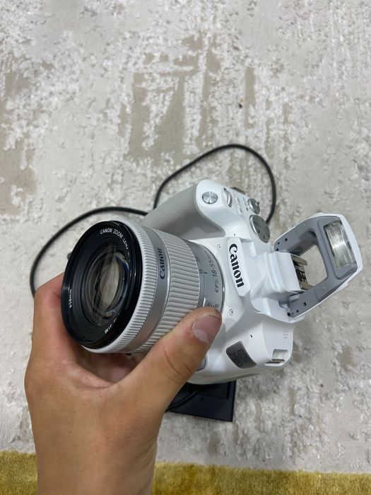 Canon EOS 250D все отлично