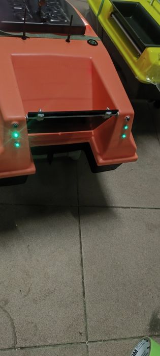 Лодка за захранка