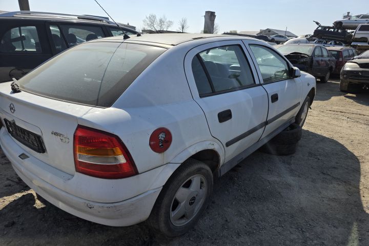 Lampa / Tripla stop dreapta pe aripa Opel Astra 1998 1.2 MT (65 hp)