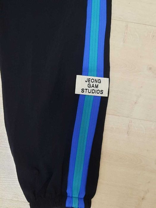 Продам новое подрастковое трико Корея