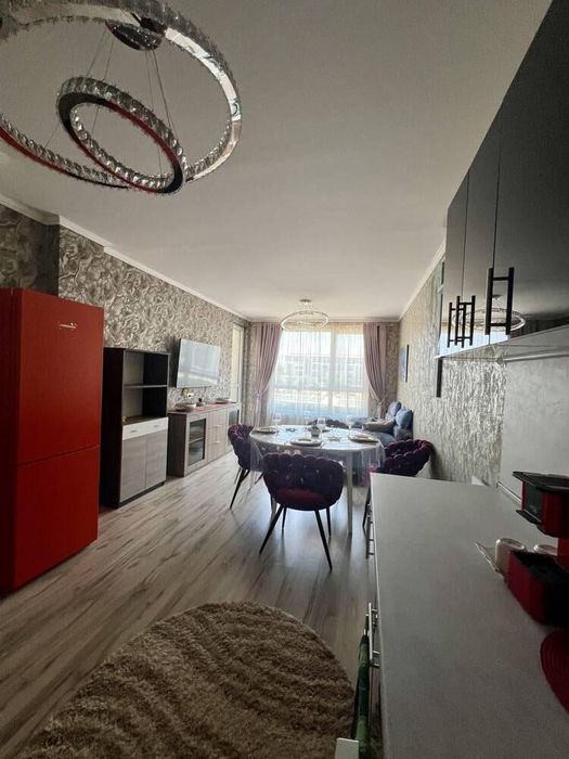 Продава се Двустаен апартамент в Бургас, Сарафово - 67 кв.м за 1792 €/кв.м - Снимка #3