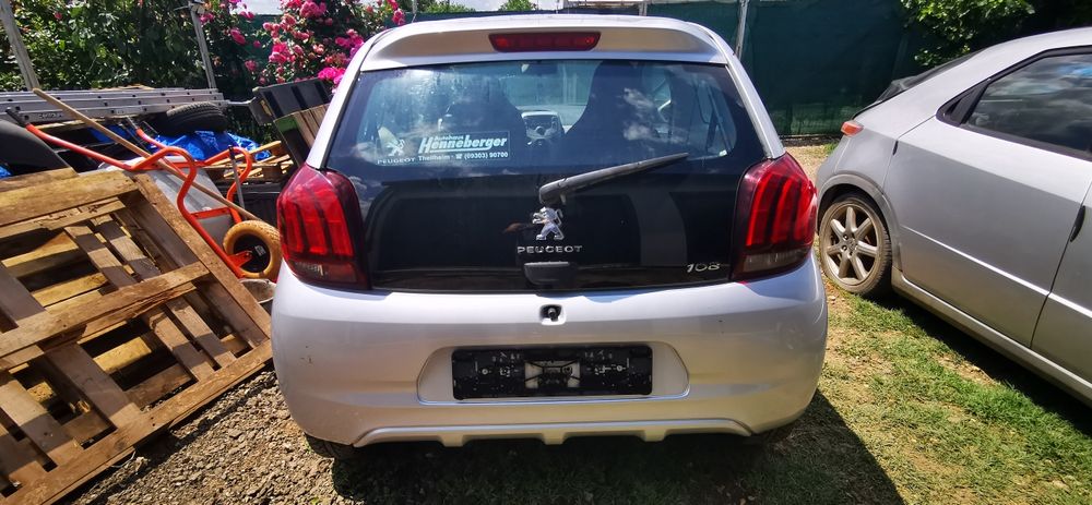 Bara fata peugeot 108  far stanga dreapta faruri