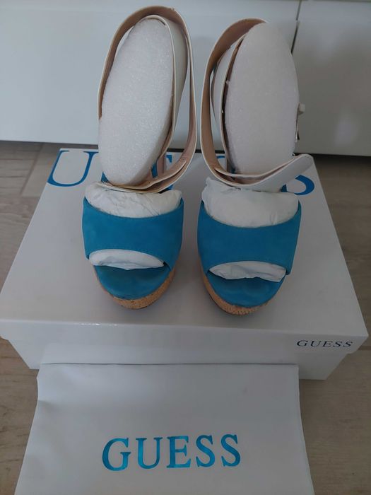 Sandale din piele naturala Guess