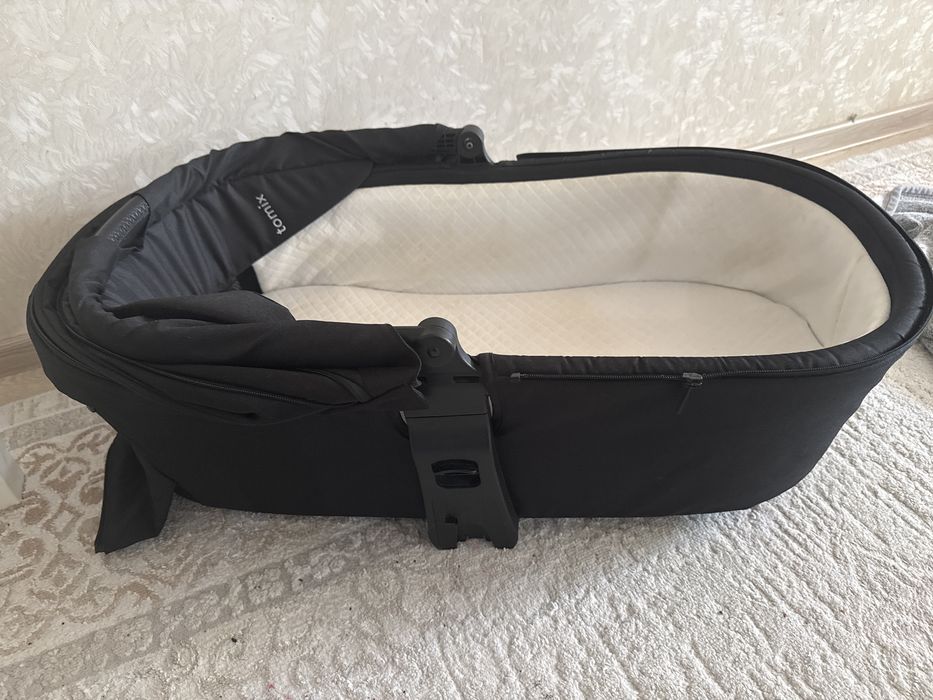 Коляска Tomix Walker