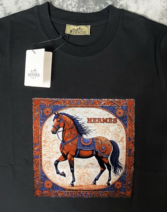Vand tricou nou de barbati