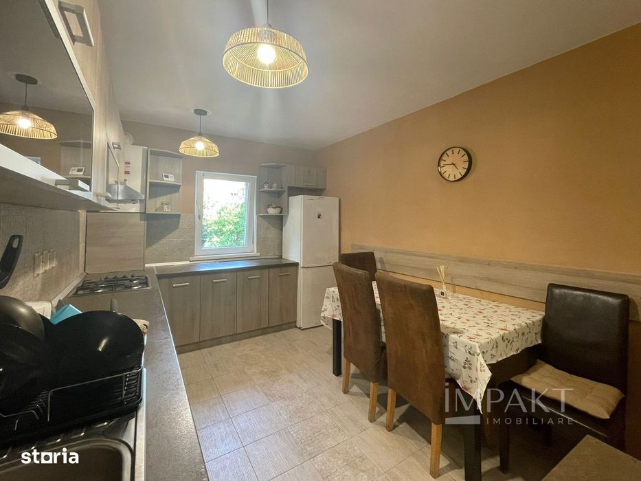 Apartament 3 camere decomandate ,  zona Titulescu!