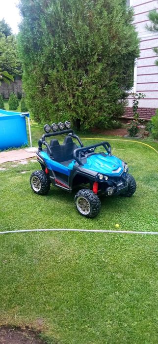 Детская машина джип