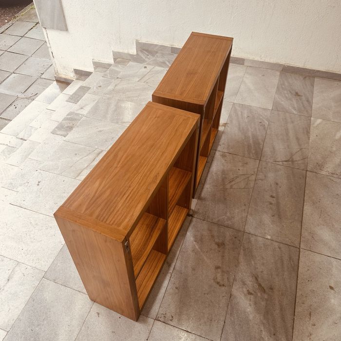 Комплект 2 дървени етажерки 70x70 – модерна визия и здравина