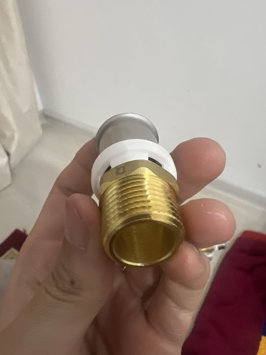 Соединитель пресс 20×1/2 наружная резьба