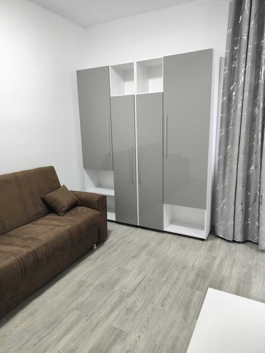 Schimb garsoniera cu apartament