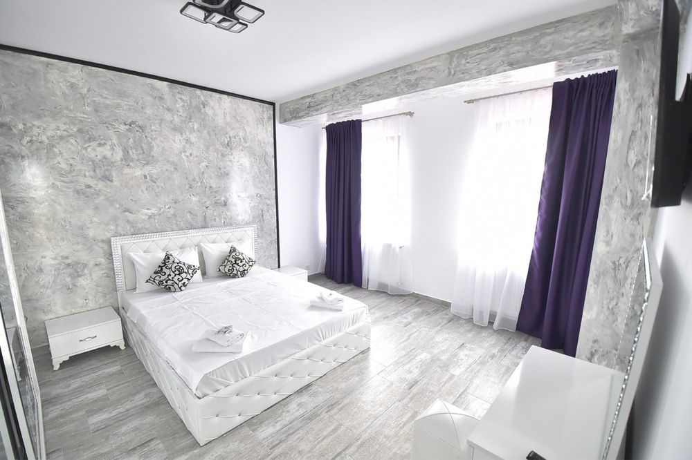 Inchiriez apartament mamaia nord pe termen lung/mediu