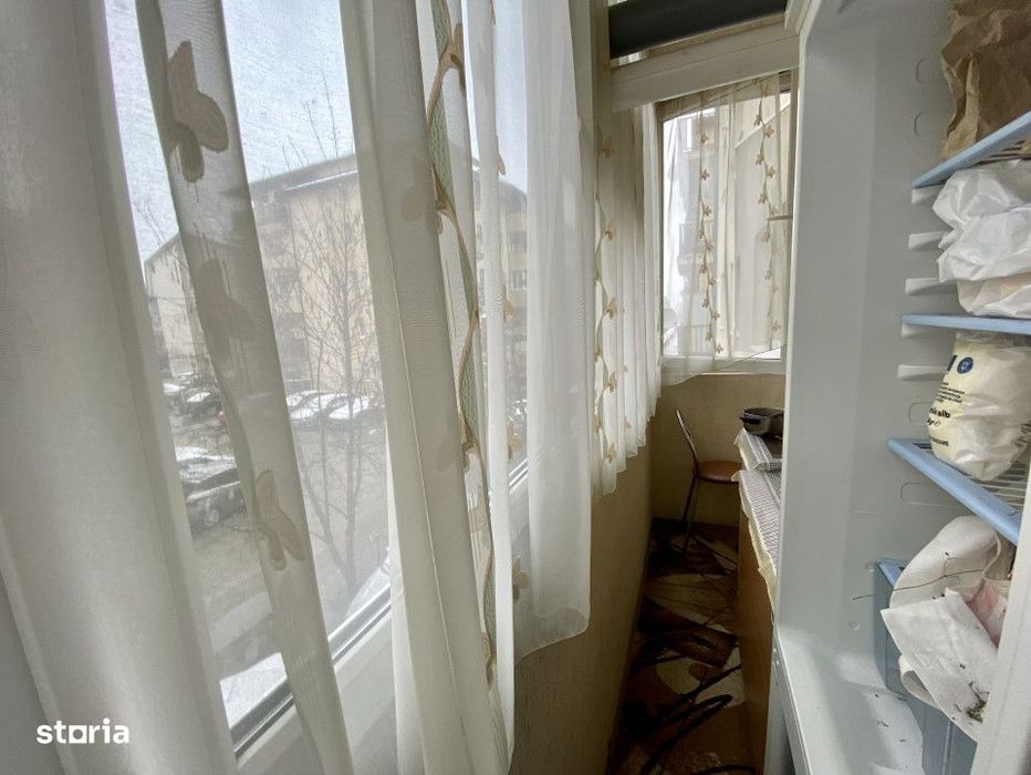 Apartament de 2 camere decomandate 54mp, mobilat utilat, zona Florilor