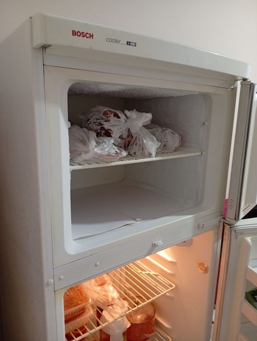 Продам холодильник