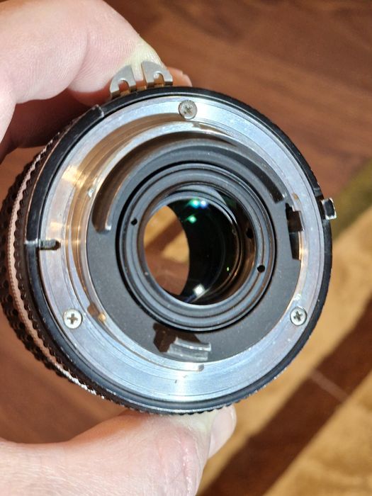 Obiectiv foto Nikon Nikkor 24mm f2.8 mf