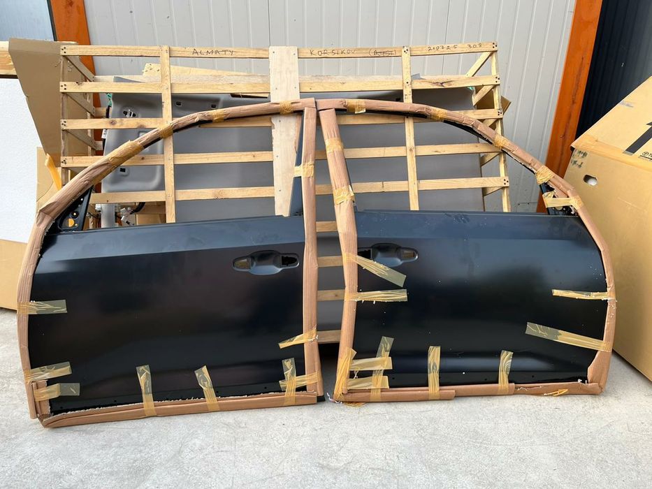 Запчасти для Тойота Ленд Крузер 200