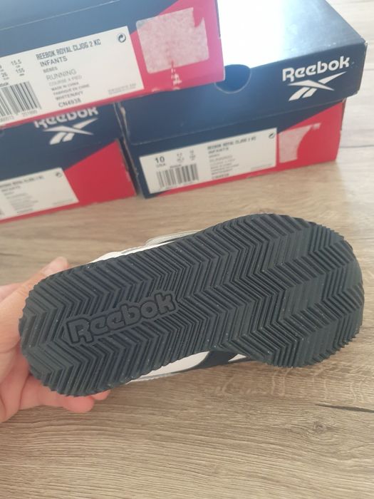 Нови маратонки  на Reebok