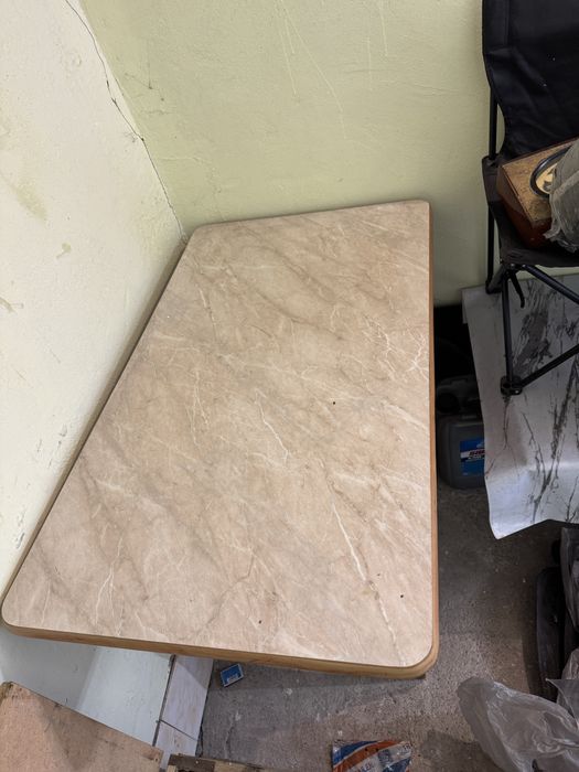 Стол.                  …