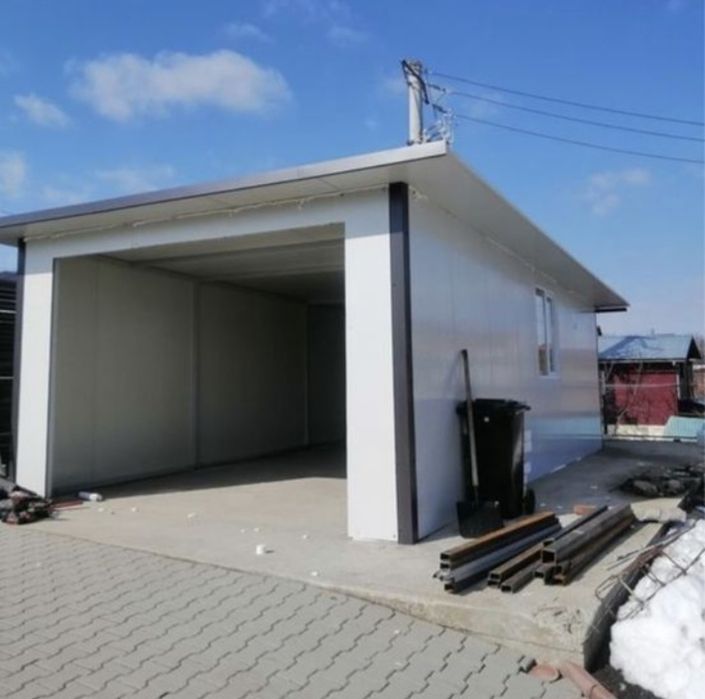 Garaje auto pe structura metalica învelite cu panouri Sandwich