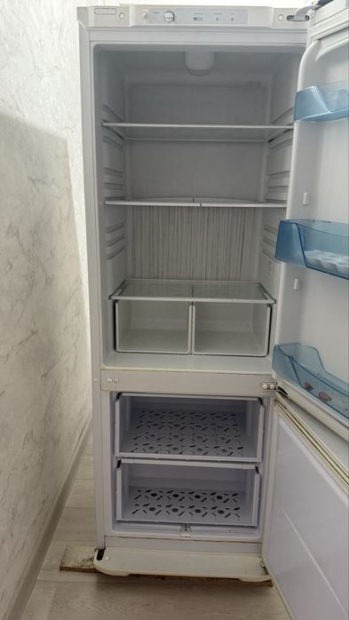 Холодильник б/у