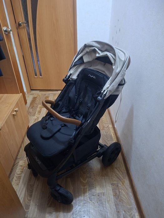 Продам коляску. В отличном состоянии.