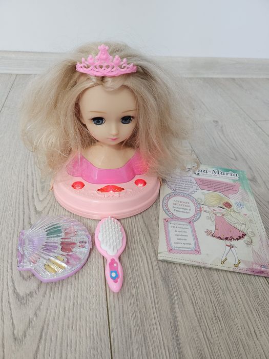 Păpușă Ana Maria - salon de înfrumusețare