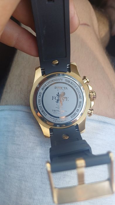 Vând ceas preț neg