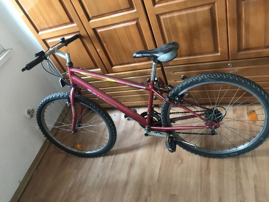 Алуминиев    велосипед  28  цола.