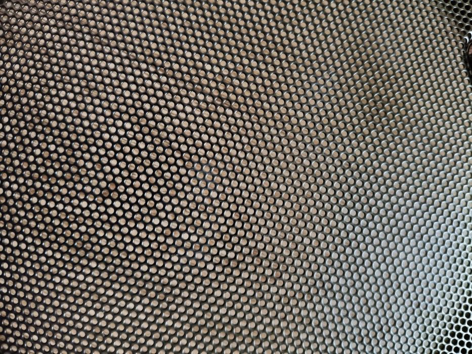 Решетка для динамиков