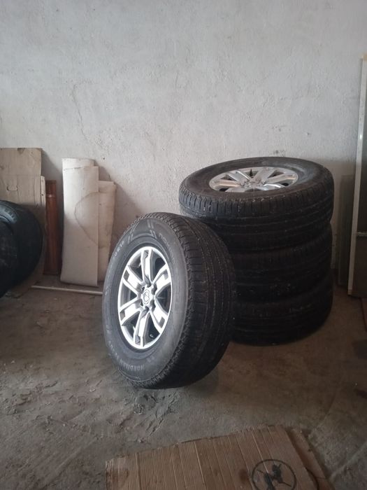 Покрышки вместе с дисками