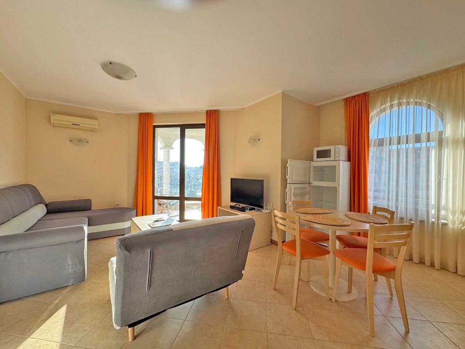 Продава се Тристаен апартамент в к.к. Слънчев бряг - 93 кв.м за 713 €/кв.м - Снимка #3