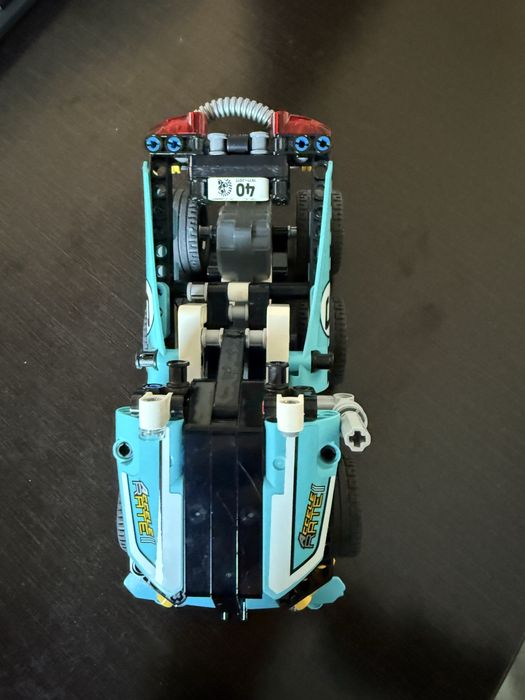LEGO Technic 42058, Stunt Bike + 42059, Stunt Truck, 7-14ani