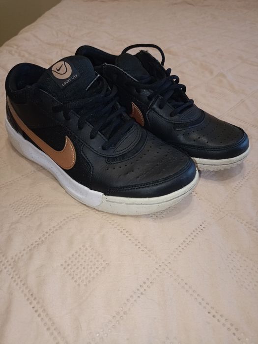 Маратонки NIKE 38 номер