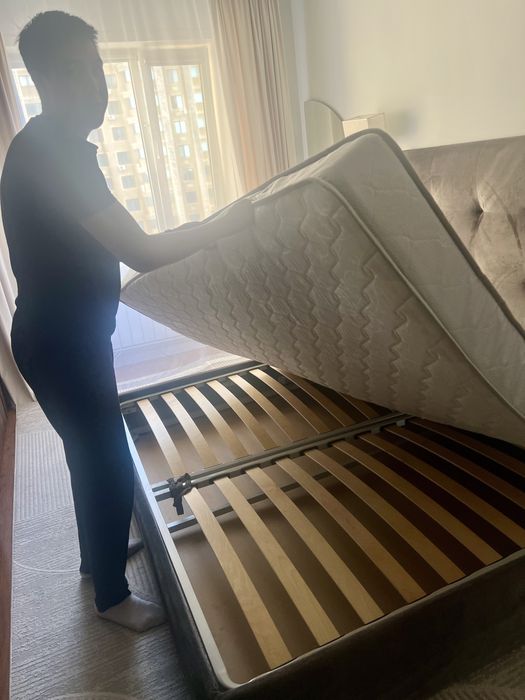 Продам двуспальная кровать