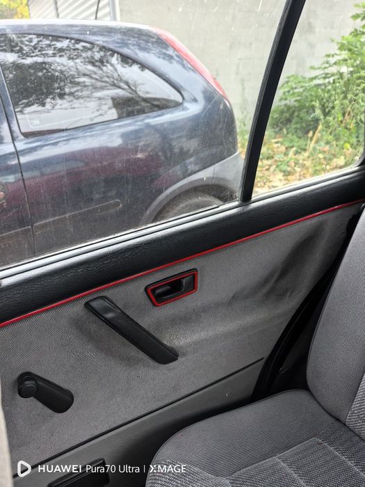 Червен кант за брони и GTI лайстни/голф 2/3, Vw Passat