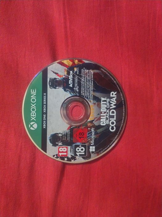 Fac schimb  jocuri de Xbox one la Call of Duty și FIFA 22 nu am carcasa