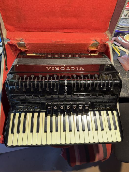 Acordeon Victoria dublu ax