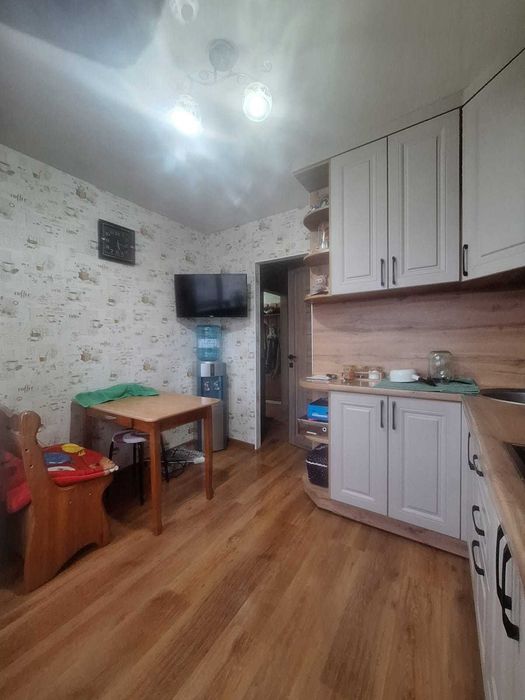 продам 2х ком квартиру