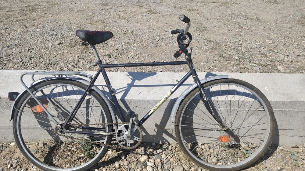 Продам урал  айст