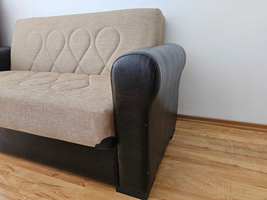 Като нов клик-клак диван