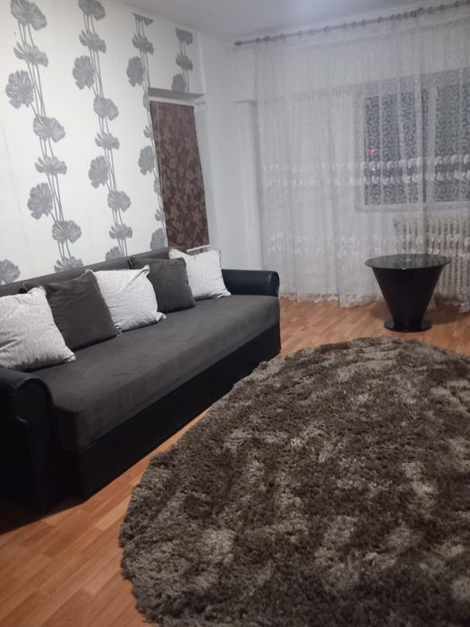 Inchiriez apartament 2 camere