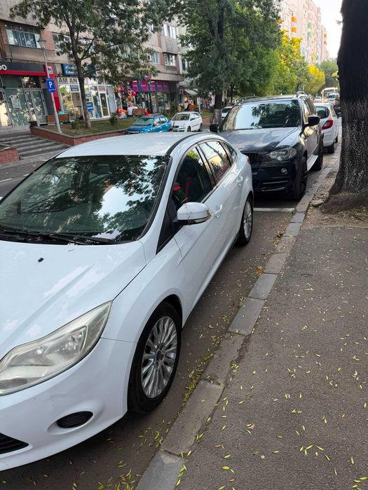 Ford Focus 2012  / 1.6 TDI * Krom Amanet Margeanului *