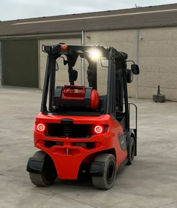 2021  Motostivuitor GPL Linde H25T-01  Seria Noua 1202 | Triplex 7600 Ore Full LED BlueSpot