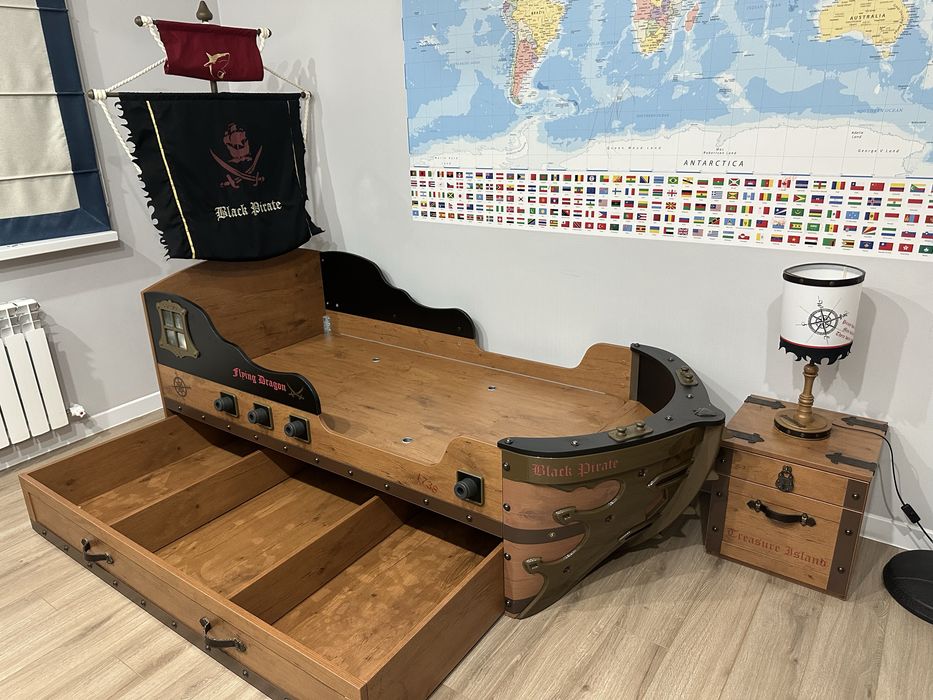 Кроватка Пиратский кораблик