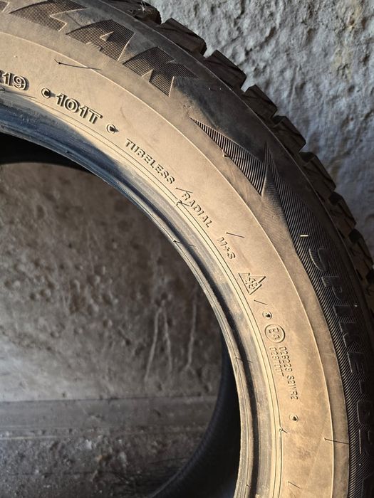 Продам зимние шины