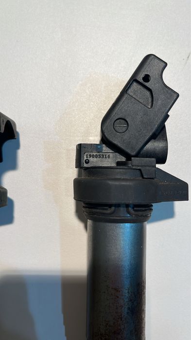 Бобини за мотор n43b20 Delphi BMW код 19005316