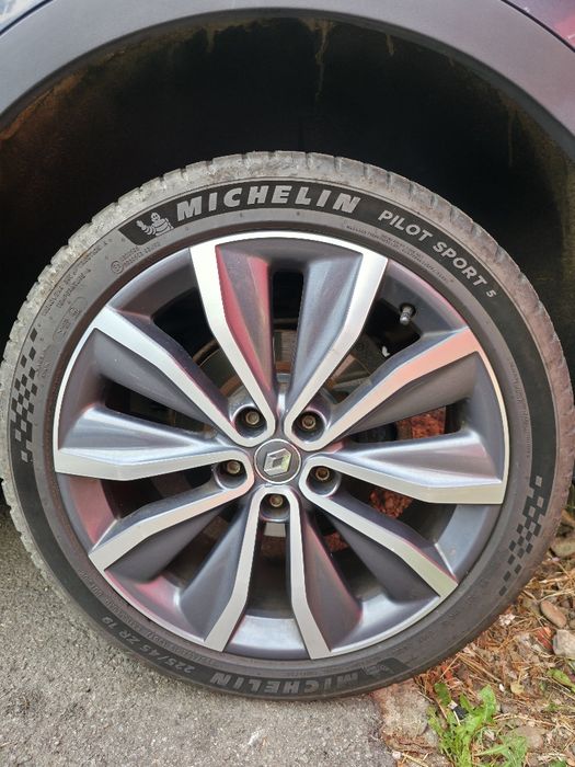 Jante aliaj originale Renault 7Jx19 ET40, 5x114,3, butuc 66,1 mm