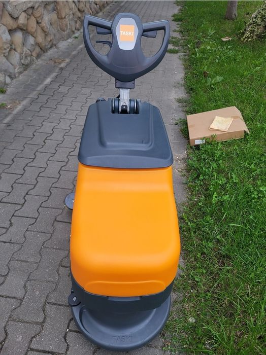 Taski swingo 455 B / Masina de spalat pardoseli.