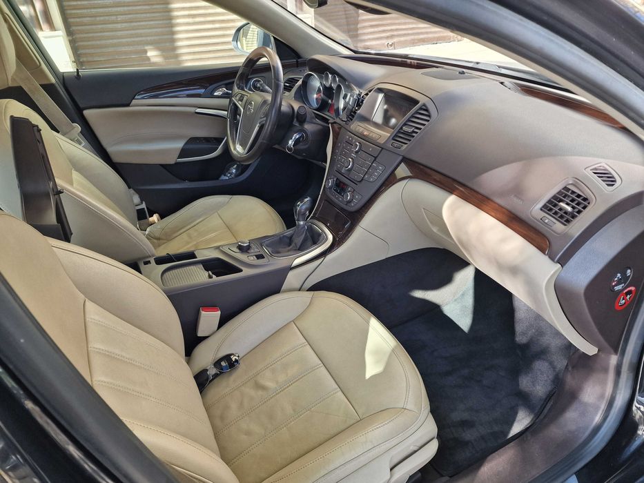 Opel Insignia 2.8T 4x4 LPG FlexRide, кожа, вс.екстри, перфектна!